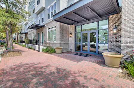 200 River Landing Drive #305a Charleston, SC 29492