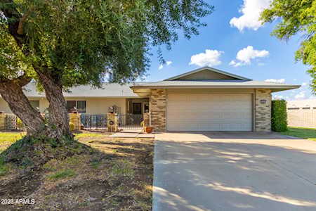 18454 N Conestoga Dr Sun City, AZ 85373