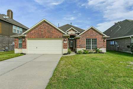 13509 Mooring Pointe Dr Pearland, TX 77584