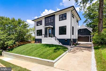 927 N Nottingham St Arlington, VA 22205