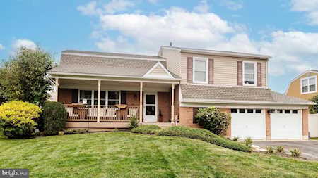 3330 Glendale Dr Bensalem, PA 19020
