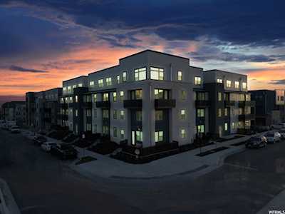 5192 W Black Twig Dr Dr S South Jordan, UT 84009