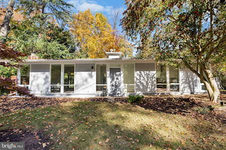 2320 Nordok Place Alexandria, VA 22306