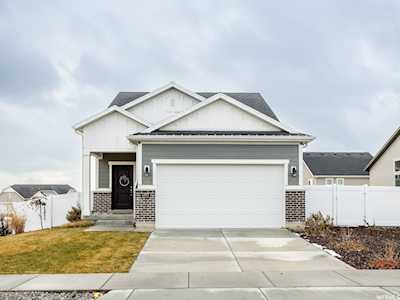 6393 N Pine Tree Way Eagle Mountain, UT 84005