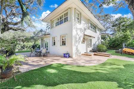 3698 Franklin Ave Miami, FL 33133