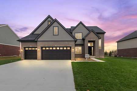 4153 Spring Meadow Dr Sterling Heights, MI 48314