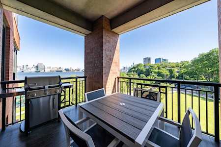1025 Maxwell Lane #502 Hoboken, NJ 07030