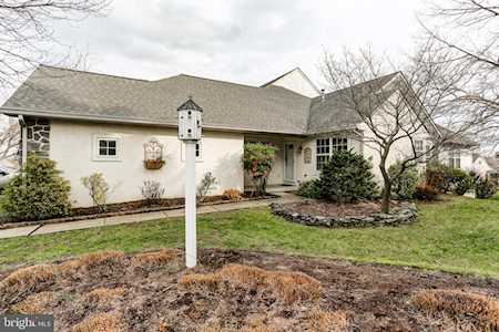 617 Crestgate Place Millersville, PA 17551