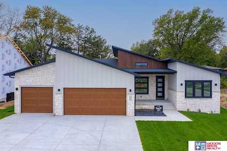 1001 S 88th St Lincoln, NE 68520