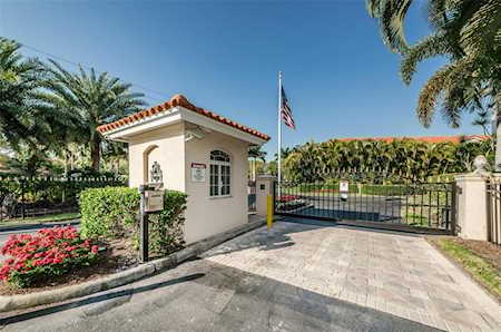 6309 Vista Verde Dr E Gulfport, FL 33707