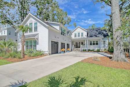 3891 Sawyers Island Drive Mount Pleasant, SC 29466