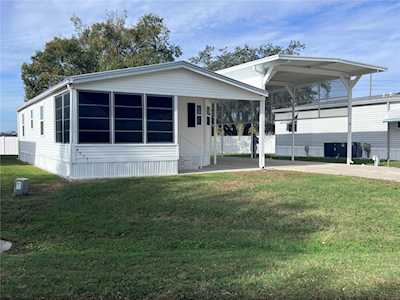 4933 Shore Line Dr Polk City, FL 33868