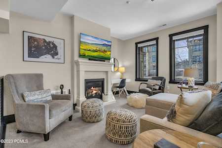 3780 Blackstone Dr Park City, UT 84098
