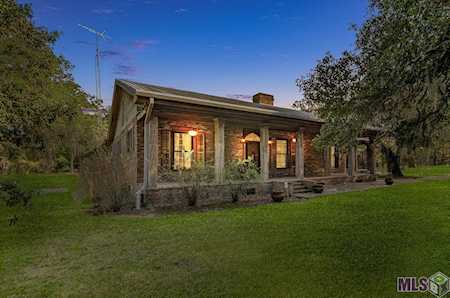 13216 Babin Rd Gonzales, LA 70737