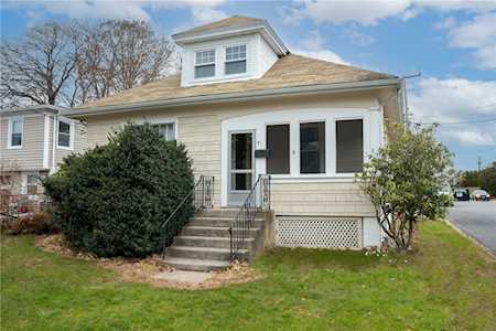 31 Steere Ave North Providence, RI 02911