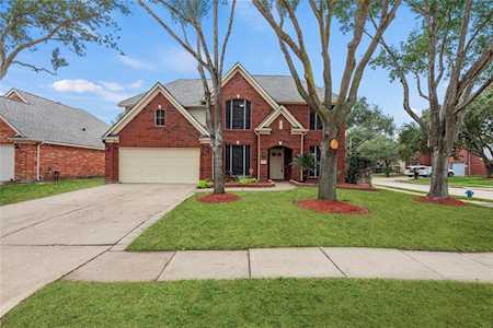 802 Legend Spring Dr Katy, TX 77494
