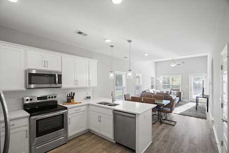 103 Dameron Dr Hendersonville, TN 37075