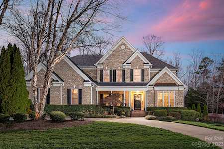 1107 Dobson Dr Waxhaw, NC 28173