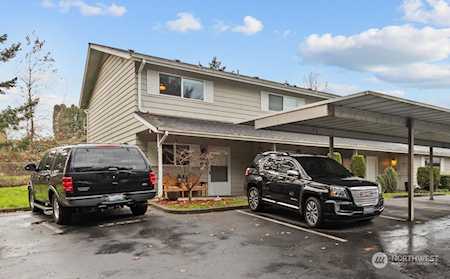 12427 SE 272nd Place #A Kent, WA 98030