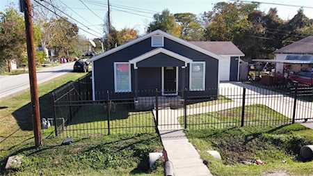 1119 Beacon St Houston, TX 77015
