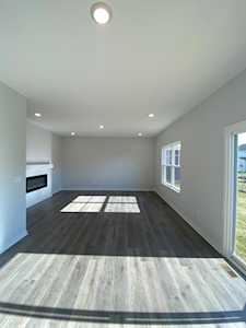 4281 Holstein Drive Obetz, OH 43207