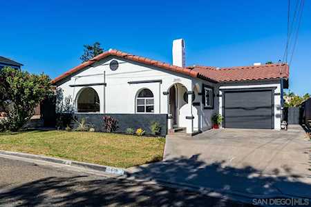 3688 Oleander Dr San Diego, CA 92106