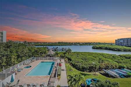 19519 Gulf Blvd #303 Indian Shores, FL 33785