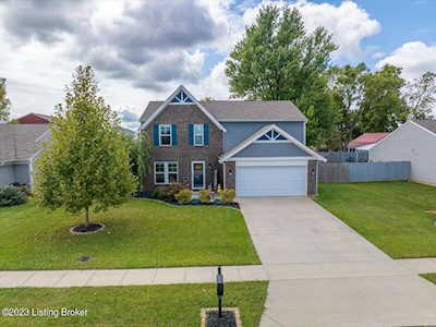 107 Hubbards Landing Blvd Mt Washington, KY 40047