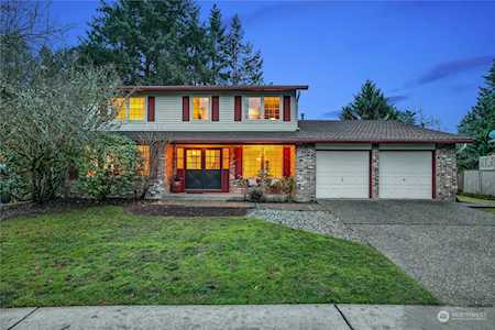 1230 175th Place NE Bellevue, WA 98008
