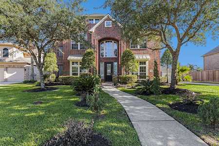 1533 Moncrey Ave League City, TX 77573