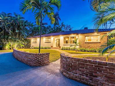 11166 Griffing Blvd Biscayne Park, FL 33161