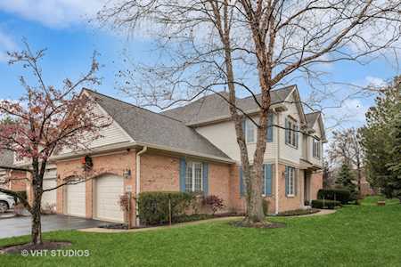 1808 Camden Dr Glenview, IL 60025