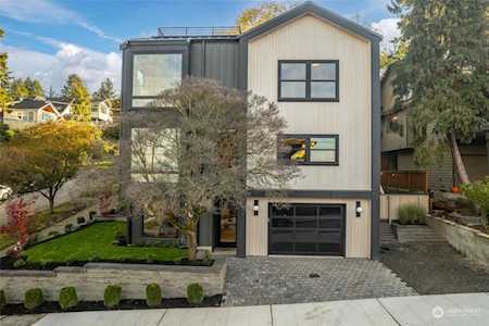 217 NW 52nd St Seattle, WA 98107