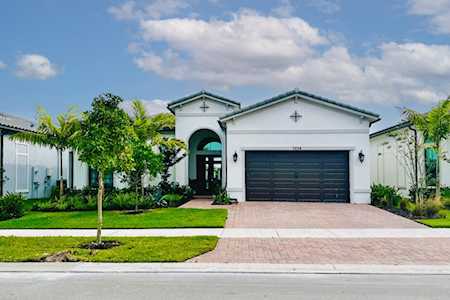 7834 Ironwood Way Parkland, FL 33067