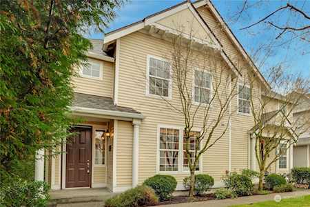 322 227th Ln NE Sammamish, WA 98074