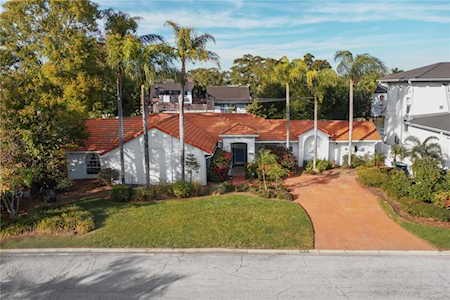4921 W Melrose Ave N Tampa, FL 33629
