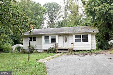 26278 Skyview Dr Hollywood, MD 20636