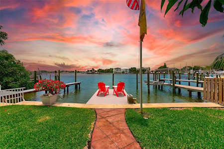 1907 Bay Blvd Indian Rocks Beach, FL 33785