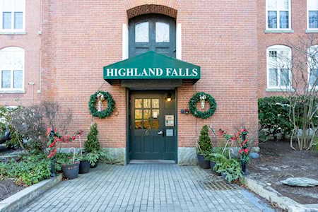 2 School St #309 Lincoln, RI 02802