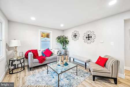 2161 Lorraine Ave Gwynn Oak, MD 21207