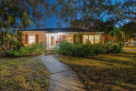200 38th Ave NE St. Petersburg, FL 33704