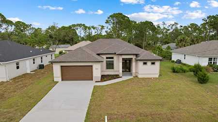 8482 Red Coach Ave North Port, FL 34291