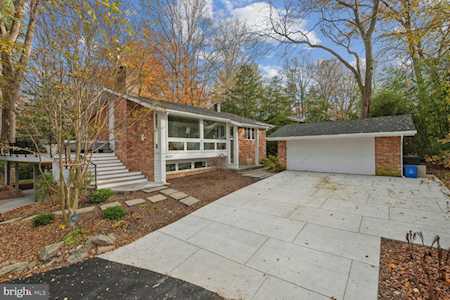8324 Fenway Rd Bethesda, MD 20817