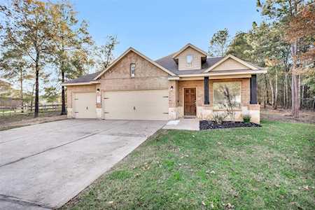 9254 Silver Back Trl Conroe, TX 77303
