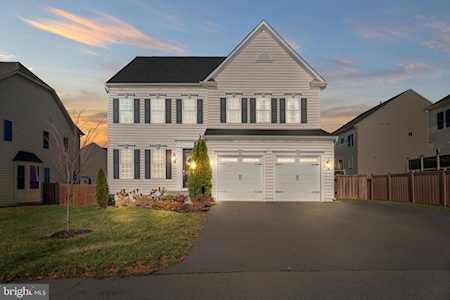7912 Lukes Lodge Place Gainesville, VA 20155