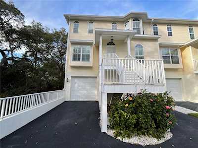 287 Orange St #103 Palm Harbor, FL 34683