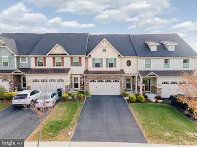 1262 Drydock St Brunswick, MD 21716