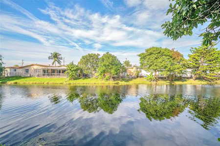 6645 W Ficus Dr Miramar, FL 33023
