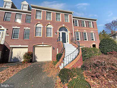 6888 Mclean Province Circle Falls Church, VA 22043
