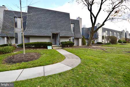 25 S Church Rd #38 Maple Shade, NJ 08052
